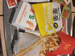 -麦当劳(政通路店)