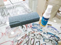 -罗创丹阳眼镜(童卫路店)