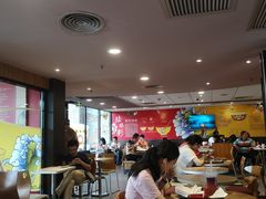大堂-肯德基(中心书城店)