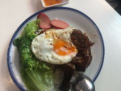 明炉吊烧脆皮鸭饭-食运茶餐厅(文化宫店)