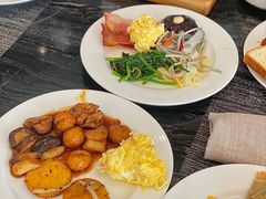 -东方红海鲜百汇(国际大厦店)