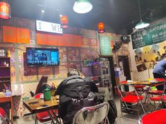 -蚝堡海鲜·威海菜·海肠捞饭·烧烤·亚洲吃蚝公司(幸福门店)