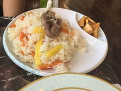 -新粤新疆菜清真餐厅(拱北店)