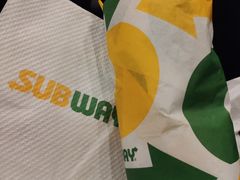 金枪鱼三明治-赛百味SUBWAY(星摩尔店)