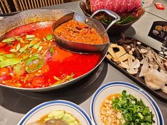 -楠小云·云南鲜菌·鲜牛自助火锅(九眼桥店)