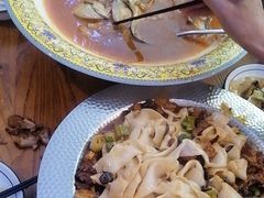 -俭寨大盘鸡·缸子肉·小公鸡·新疆菜(云通店)