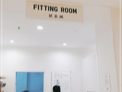 -优衣库(武汉国际广场店)