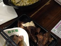 -春天里·老街坊餐厅(港隆广场店)