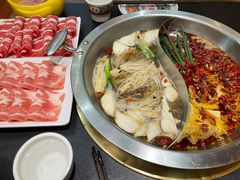 -沸炉重庆老火锅(军事博物馆店)