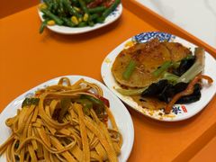 -德元兰州纯汤牛肉面(龙阳路店)
