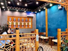 -茶理宜世(乐峰广场·尝乐集店)