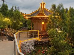 -玫瑰庄园·自助烧烤·烤全羊·团建拓展(龙泉山店)
