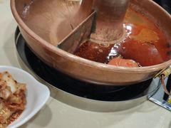 -楼外楼大刀肉传统火锅居(博学路店)