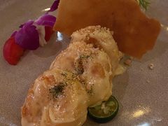 招牌沙汁大虾球-T館·花园艺术餐厅