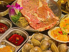 -围炉肉舍丹东海鲜烤肉·烤活鳗(步行街店)