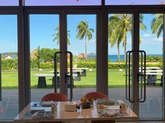 靠窗位-水桶王国主题餐厅·聚会·生日派对·亲子活动·家庭套餐(亚龙湾希尔顿店)