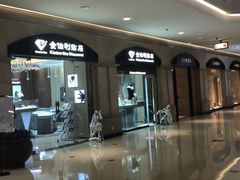 -梅龙镇广场