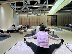 -乐刻瑜伽·普拉提·小瑜荚YogaPod(滨江银泰店)