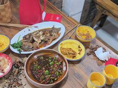 -老三样·美食研究中心(世贸路店)