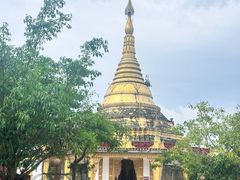 -一寨两国风景区