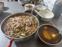 -正宗杨记普洱酸醋米线(总店)