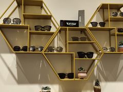 -肆兮眼镜·蔡司·徕卡战略合作店(大坪店)