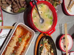 -丽伟的串·烧烤·砂锅(季景天地店)