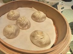 蟹粉鲜肉小笼包-桂满陇·杭州饭店(清河万象店)