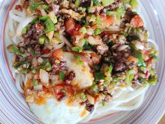 晚餐碎肉拌面-歹歹的加个面过油肉拌面
