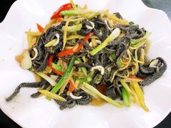 姜葱炒牛百叶-鑫佳泰潮汕餐厅(莲塘店)