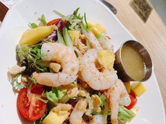 鲜柚芒果沙拉佐冰花酸梅酱-HELLO 27 意面·沙拉·帕尼尼