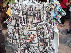 -席娜卡琳火车铁道夜市