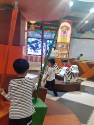 -卡通尼乐园(上海安亭店)
