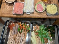 -郑记·古法黑砂锅串串(龙泉店)