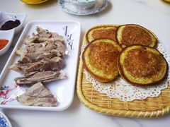 -三江源美食城
