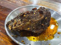 -老黄记手撕烤兔(玉林街店)