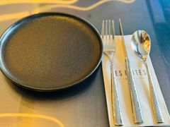 -LES ELITES 英集荟(南京西路店)