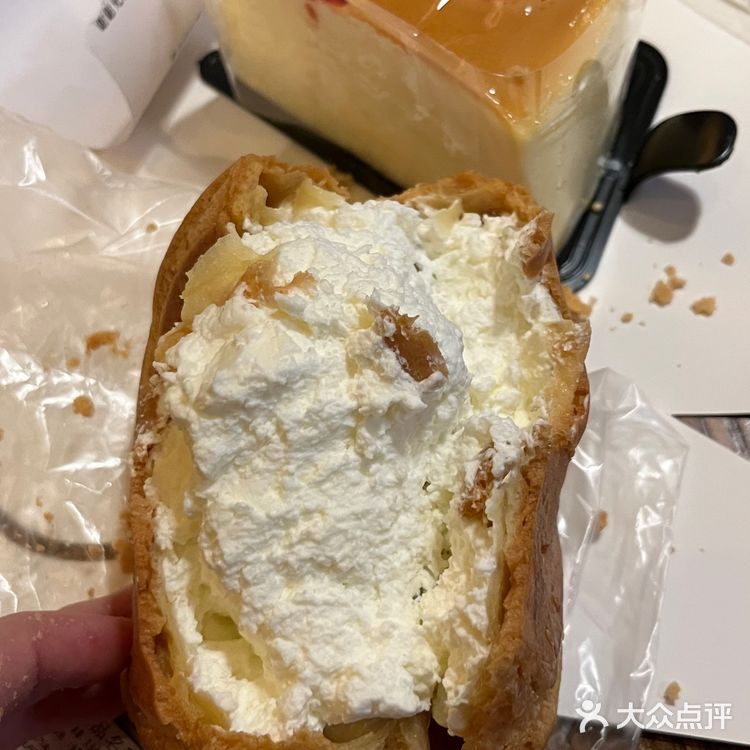 争做红房子掼奶油大泡芙的野生代言人🫡