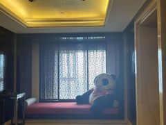 -成都保利公园皇冠假日酒店(熊猫基地店)