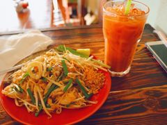 Thai tea with milk-Pad Thai Kratong Thong by ama