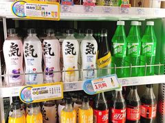 零售区-全家便利店(四平路六店)