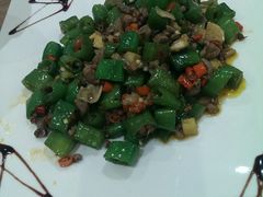 辣子鸡丁-拂晓山房·私房川菜(西门店)