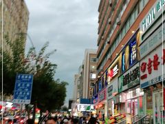 -HIGH FIVE哈福手工汉堡(桂林路店)