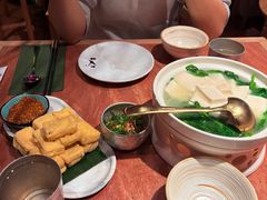 -浩海火燒雲傣家菜(芮欧百货店)