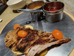 猪颈肉-小大董·烤鸭(王府井apm店)