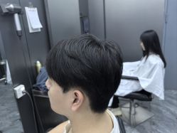 -米可造型烫发染发