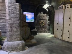 -暴风岛沉浸式体验馆(百联世纪店)