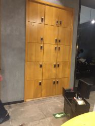 -时尚殿堂明星门店