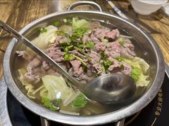 -冯烫烫跷脚牛肉·川菜小馆(武胜西街店)