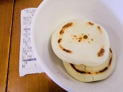 白馍-刘信牛羊肉小炒泡馍(回民街店)